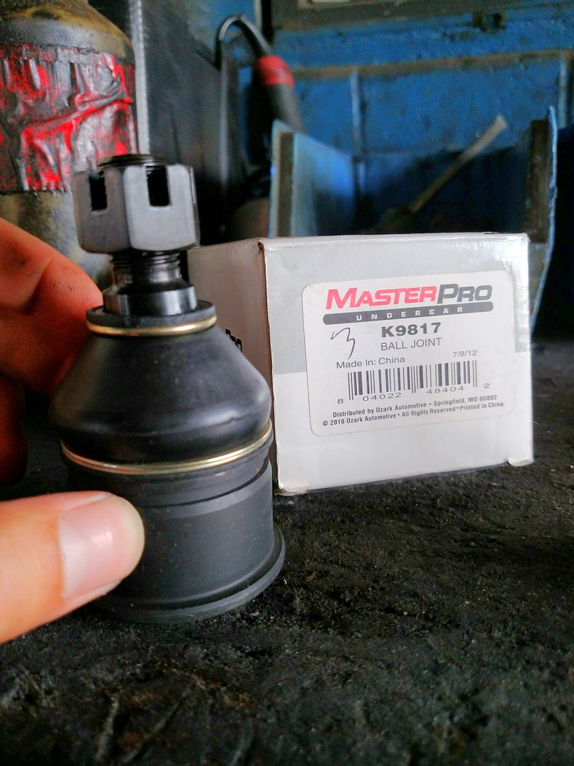 0506 RSXS Front lower ball joint replacement Acura RSX, ILX and